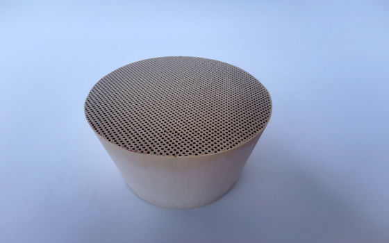 Cordierite Monolith 3 chiều Kiểm soát khí thải xúc tác ô tô Dpf trên ô tô chạy xăng Dòng chảy tường
