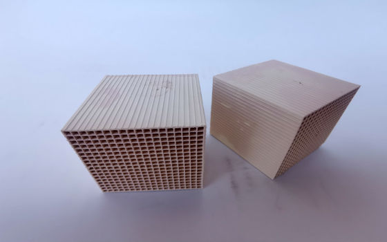 Hợp chất hữu cơ dễ bay hơi Chất xúc tác VOC Chất xúc tác CatOx Chất oxy hóa xúc tác