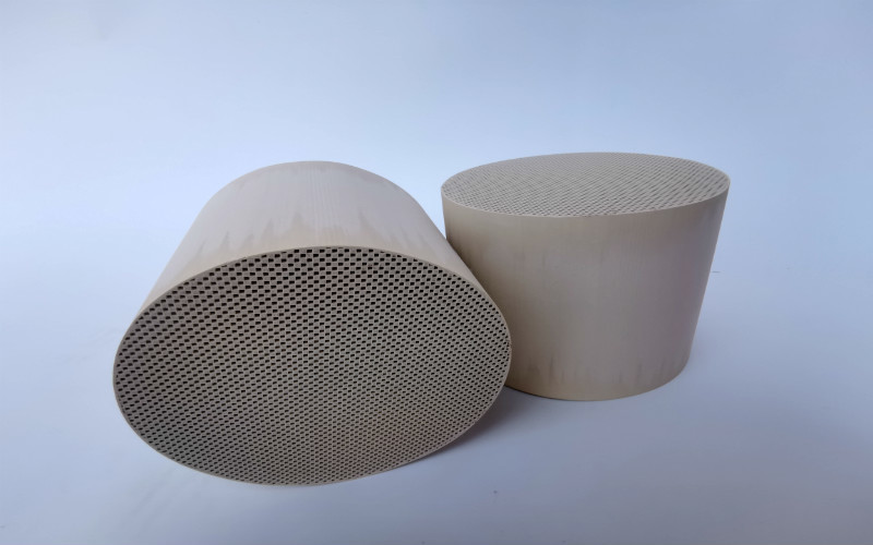 Bộ lọc hạt xăng GPF đa năng trong bộ chuyển đổi xúc tác ô tô