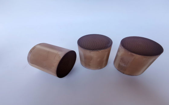Chất xúc tác làm sạch khí thải ô tô trong ô tô Chất xúc tác khí thải 600Cell 750Cell 900Cell
